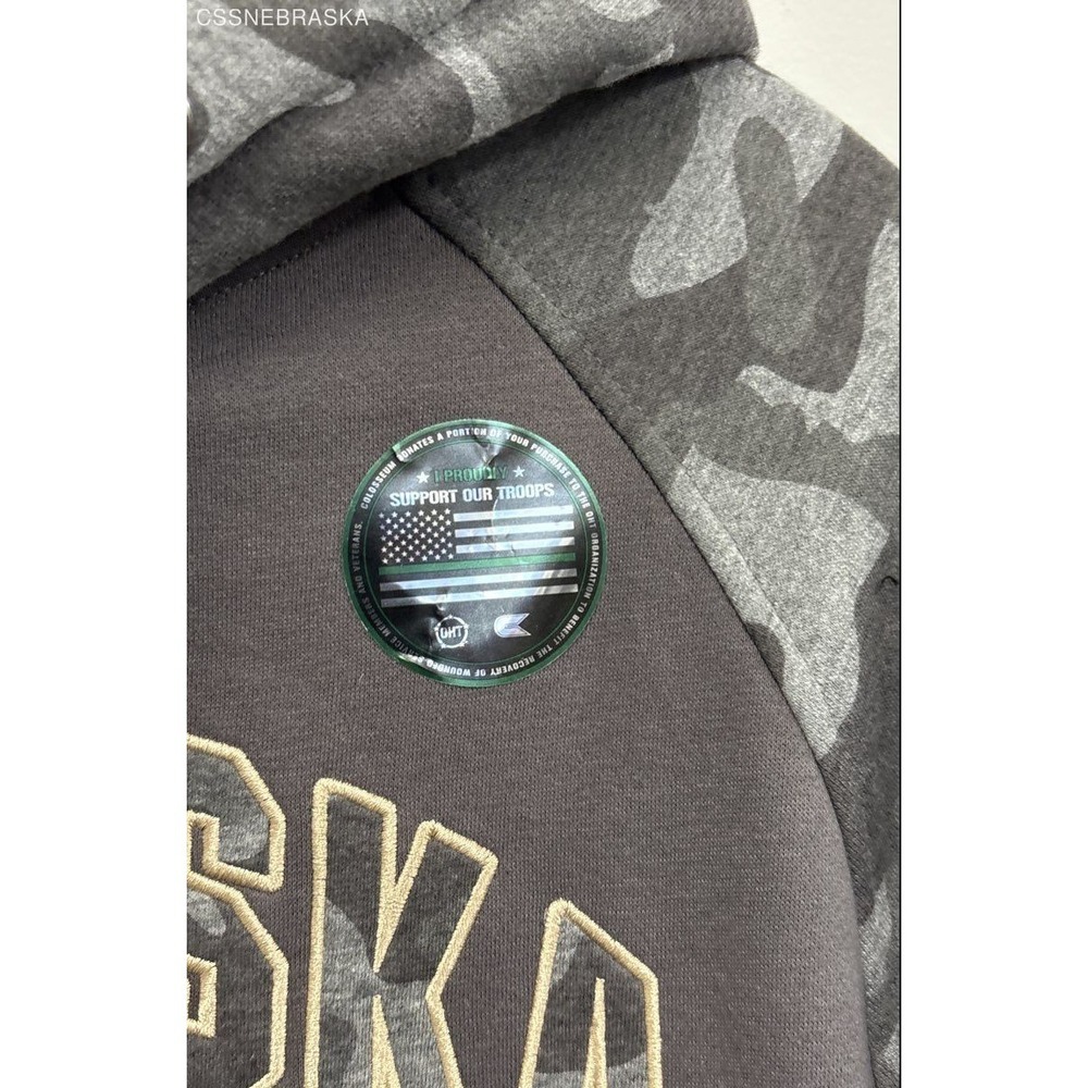 Colosseum‎ Camo Charcoal Men's Nebraska Military Appreciation Pullover Hoodie -S - Picture 4 of 9